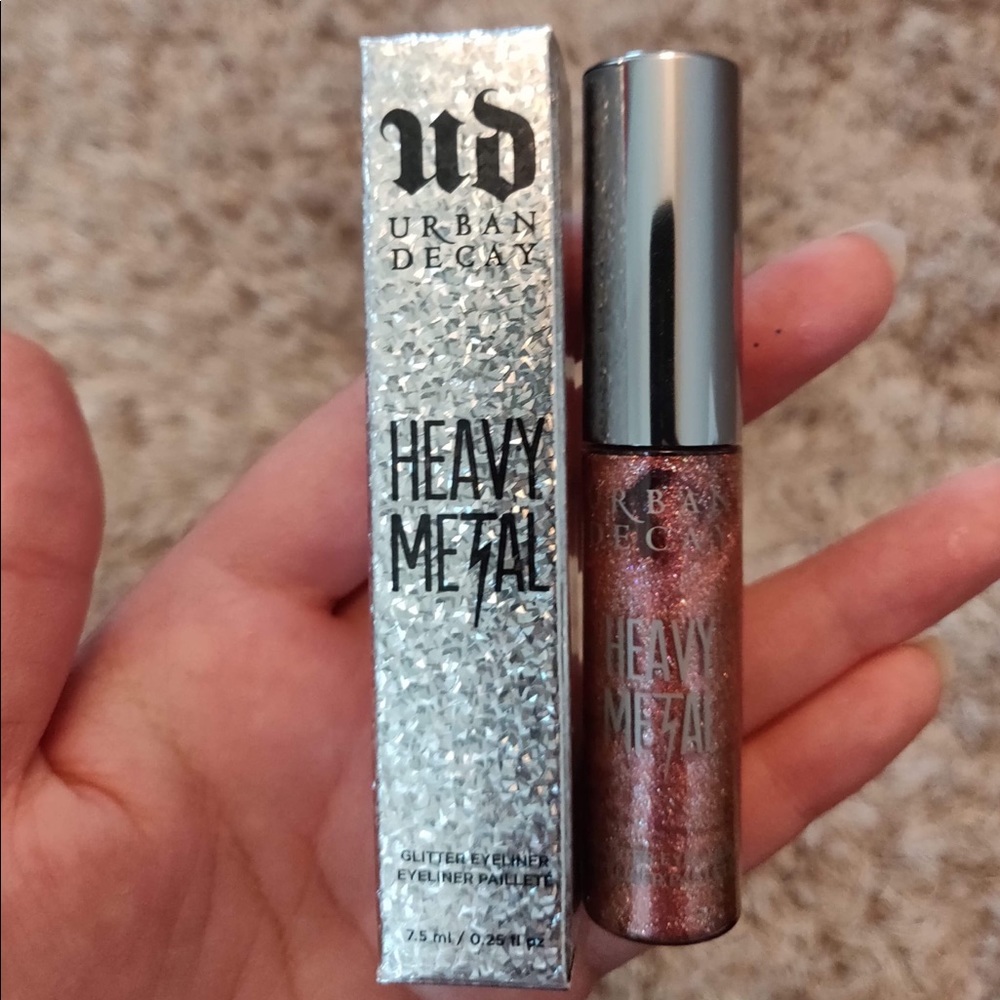 URBAN DECAY LIQUID GLITTER EYELINER